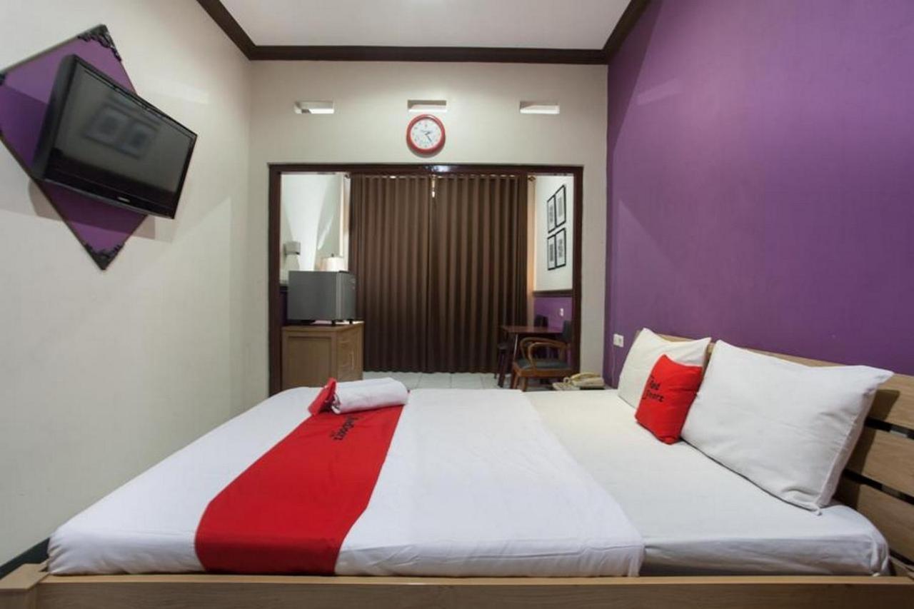 Reddoorz @ Urip Sumoharjo Hotel Surabaya Bagian luar foto